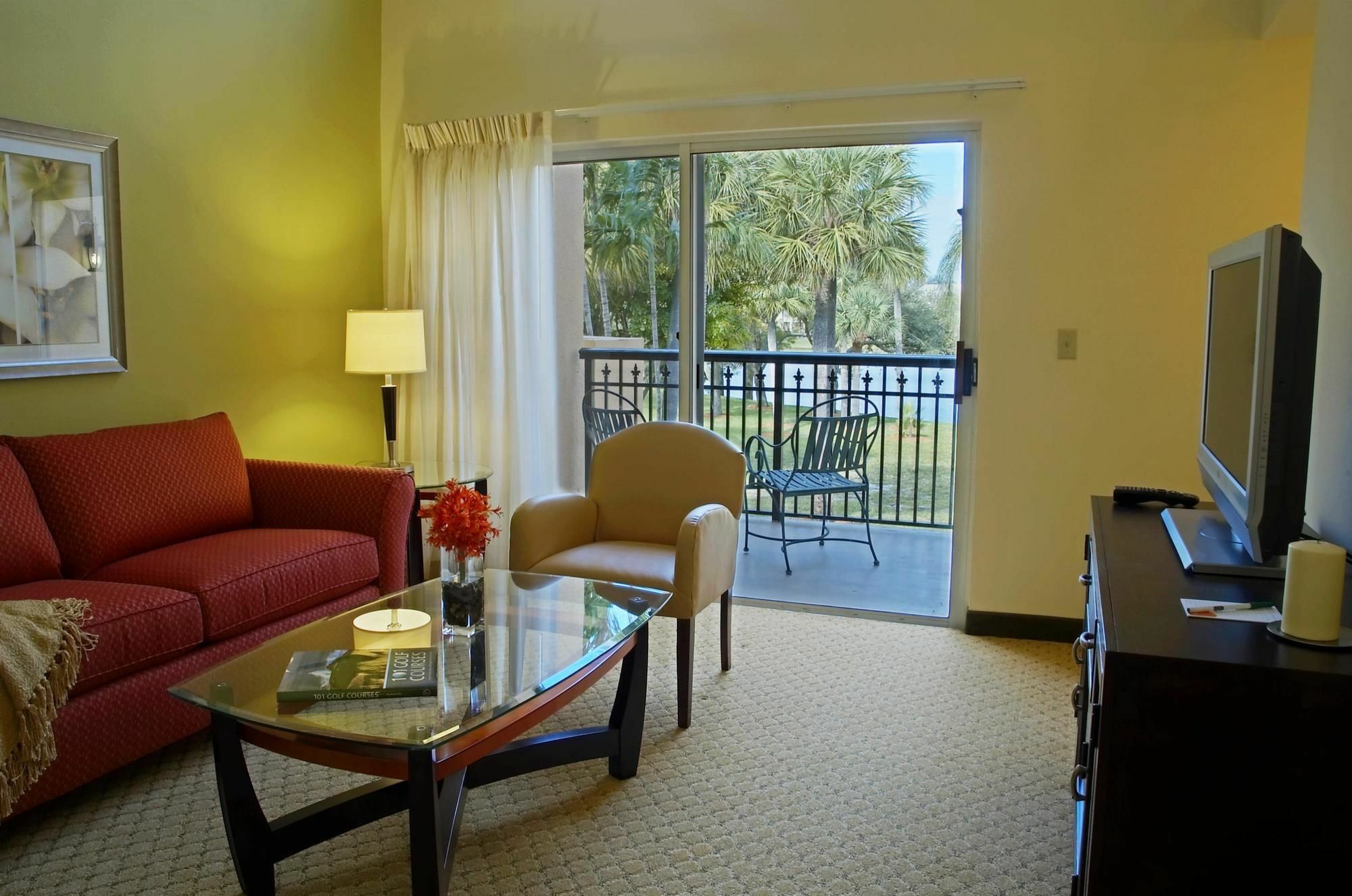 Courtyard By Marriott Boynton Beach Exterior photo