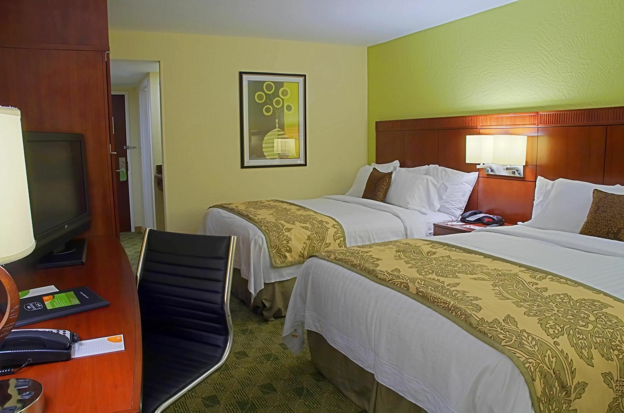 Courtyard By Marriott Boynton Beach Exterior photo